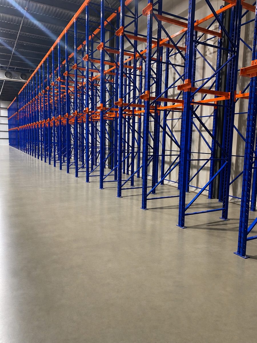 Installation de racking industriel à Laval par Installation SM